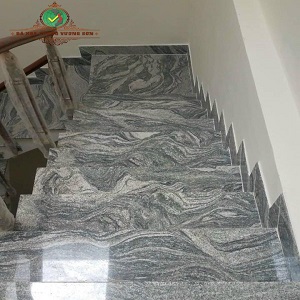 Cầu thang đá Trắng Sa Mạc